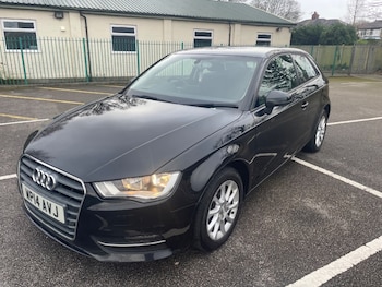 Used Audi A3 2014 for sale - 77692430: Photo