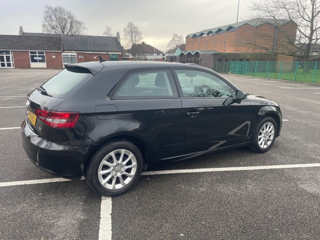 Used Audi A3 2014 for sale - 77692430: Photo 9