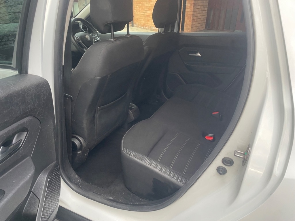 Used Dacia Duster 2018 for sale - 77152779: Photo 24