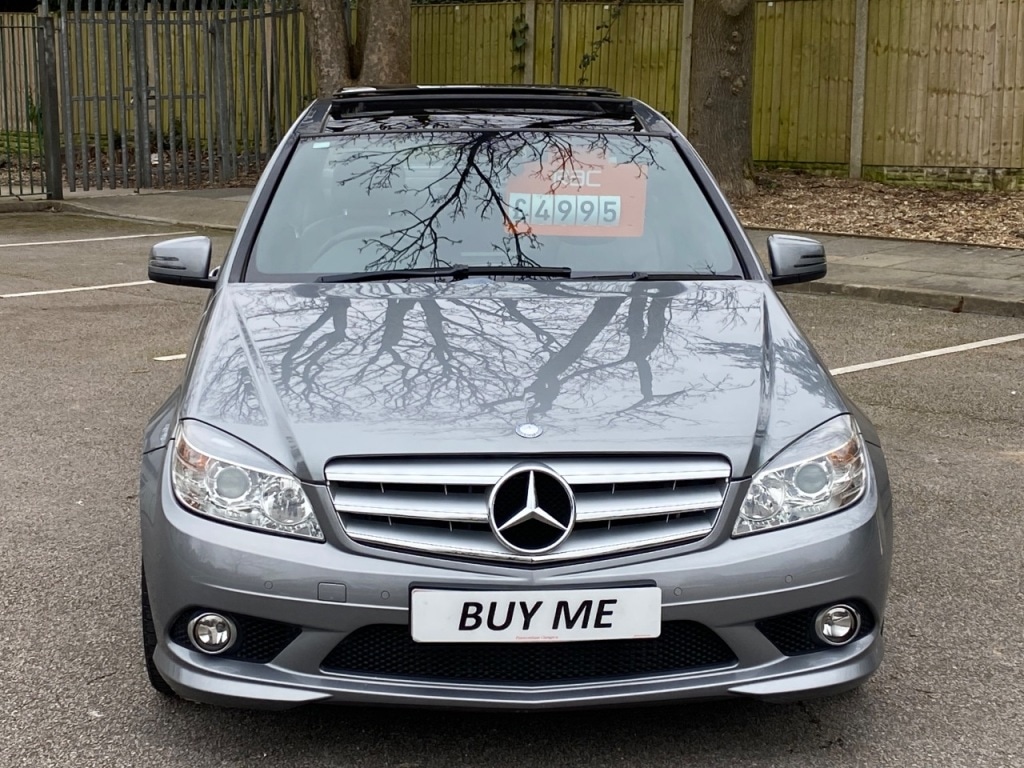 Used Mercedes-Benz C Class 2010 for sale - 77593321: Photo 2