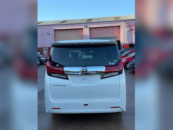 Used Toyota Alphard 2017 for sale - 76800770: Photo