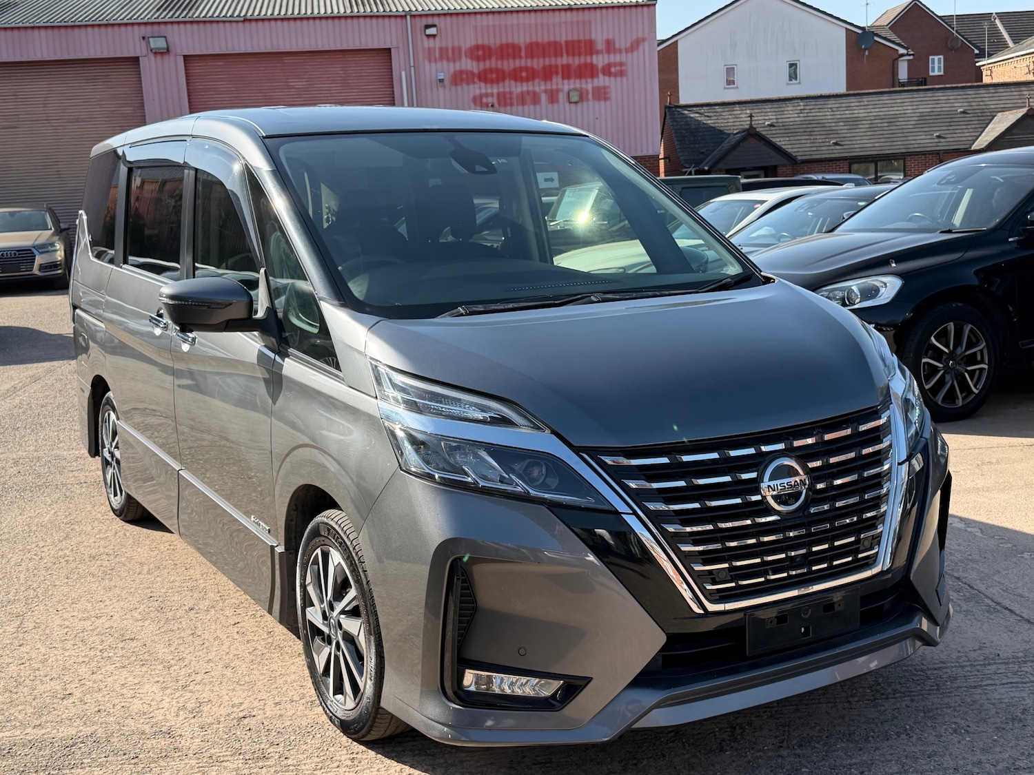 Used Nissan Serena 2020 for sale - 78184147: Photo 3