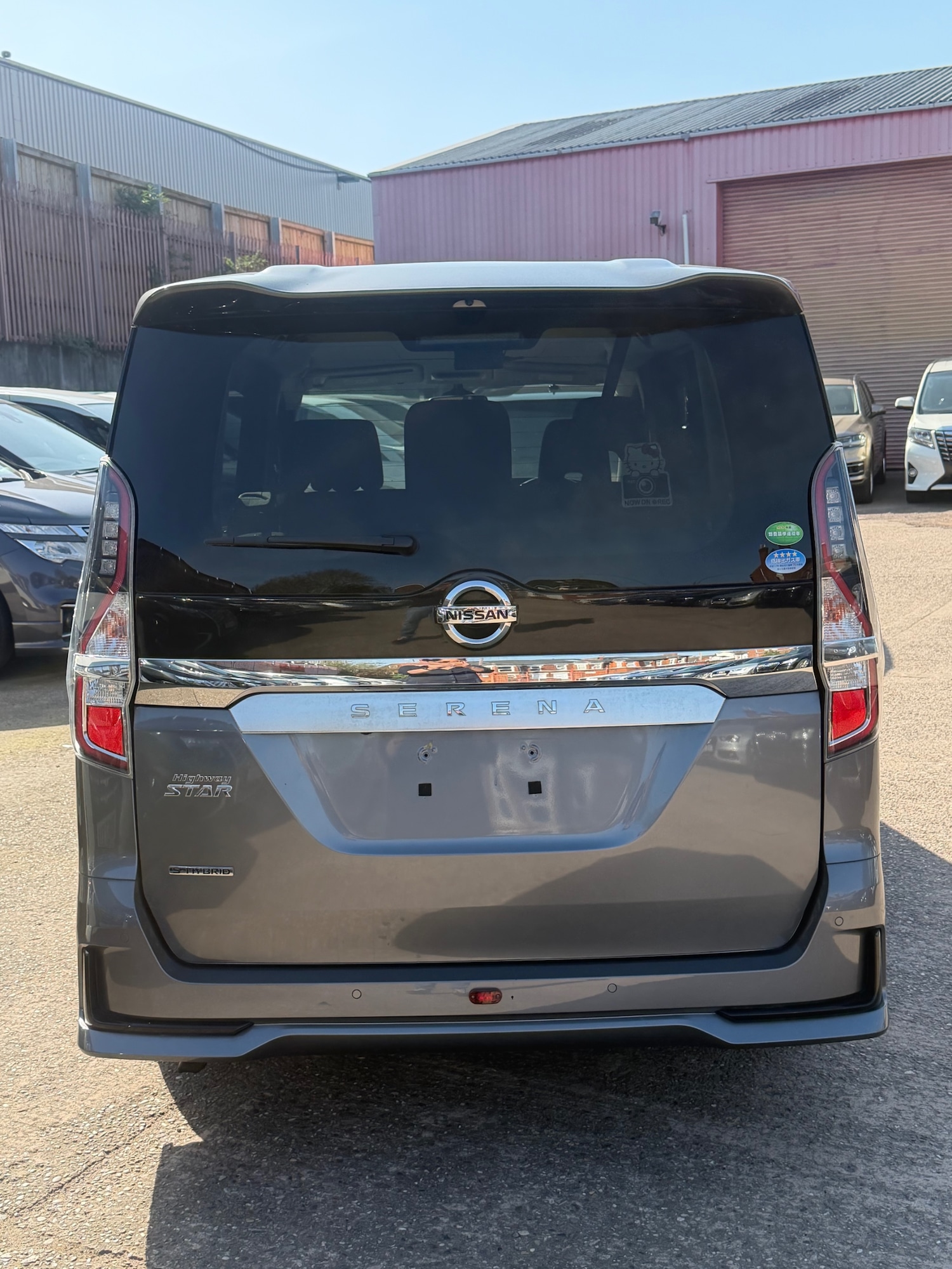Used Nissan Serena 2020 for sale - 78184147: Photo 4