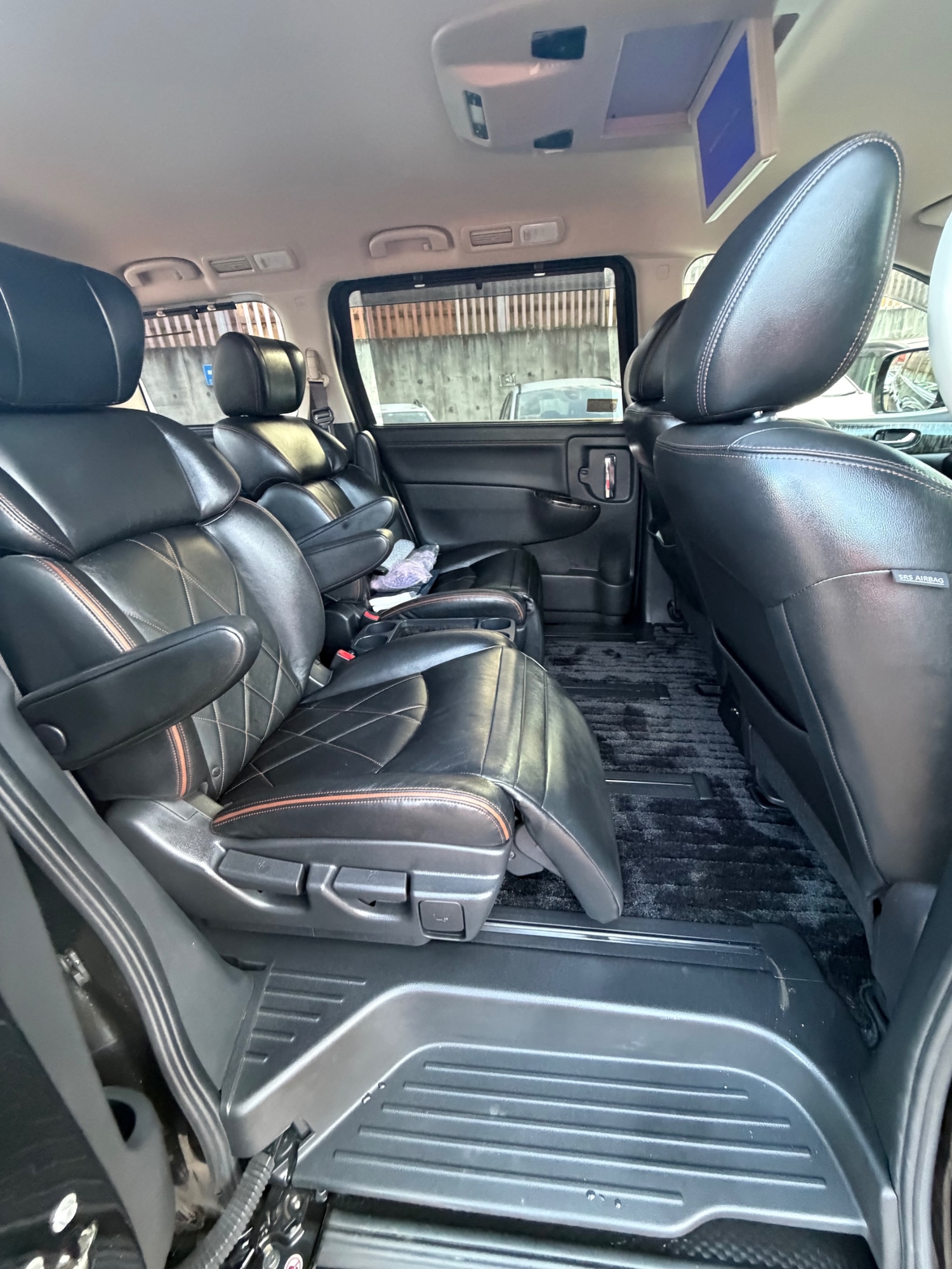 Used Nissan Elgrand 2019 for sale - 76974745: Photo 9