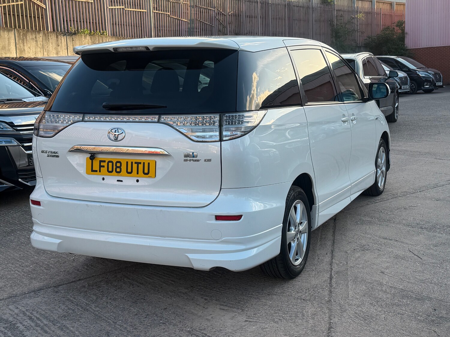 Used Toyota Estima 2008 for sale - 78141009: Photo 6