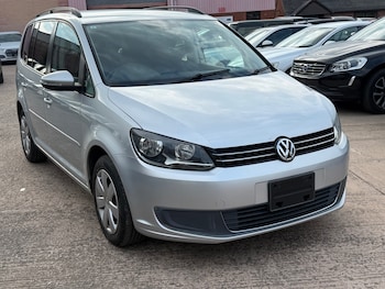 Used Volkswagen Touran 2013 for sale - 78694226: Photo