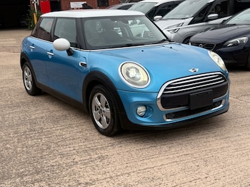 Used MINI Cooper 2015 for sale - 75518984: Photo