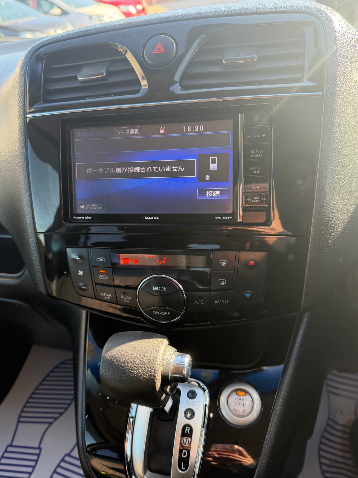 Used Nissan Serena 2015 for sale - 76070653: Photo 16
