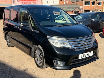 Used Nissan Serena 2015 for sale - 76070653: Photo 3
