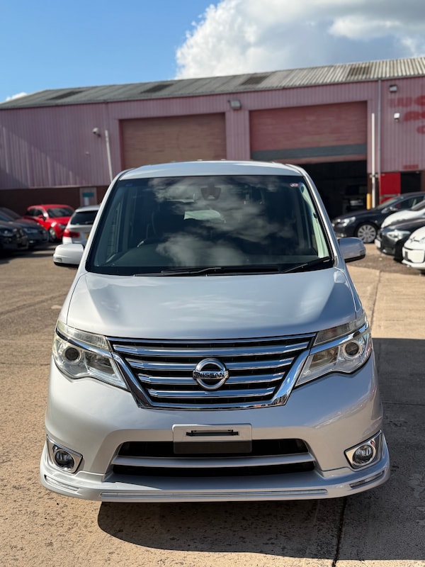 Used Nissan Serena 2014 for sale - 76098998: Photo 1
