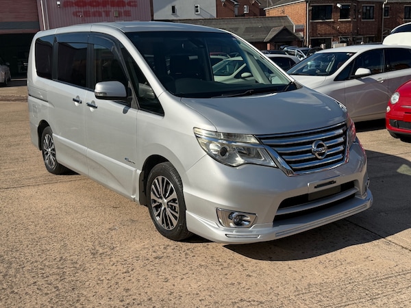 Used Nissan Serena 2014 for sale - 76098998: Photo 3
