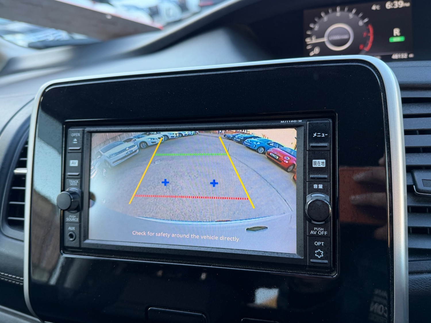 Used Nissan Serena 2017 for sale - 77051731: Photo 12