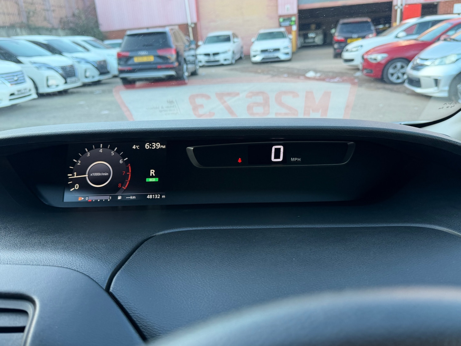 Used Nissan Serena 2017 for sale - 77051731: Photo 14