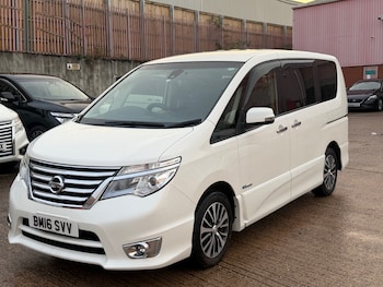 Used Nissan Serena 2016 for sale - 76438553: Photo
