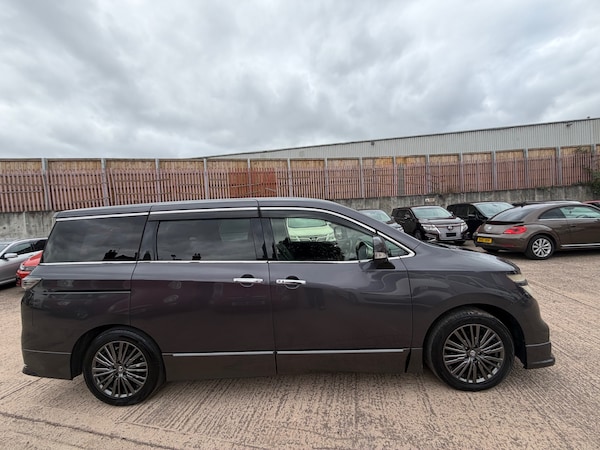 Used Nissan Elgrand 2016 for sale - 76198617: Photo 6