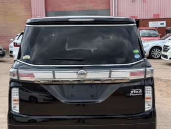 Used Nissan Elgrand 2015 for sale - 74828406: Photo