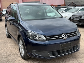 Used Volkswagen Touran 2015 for sale - 78693735: Photo
