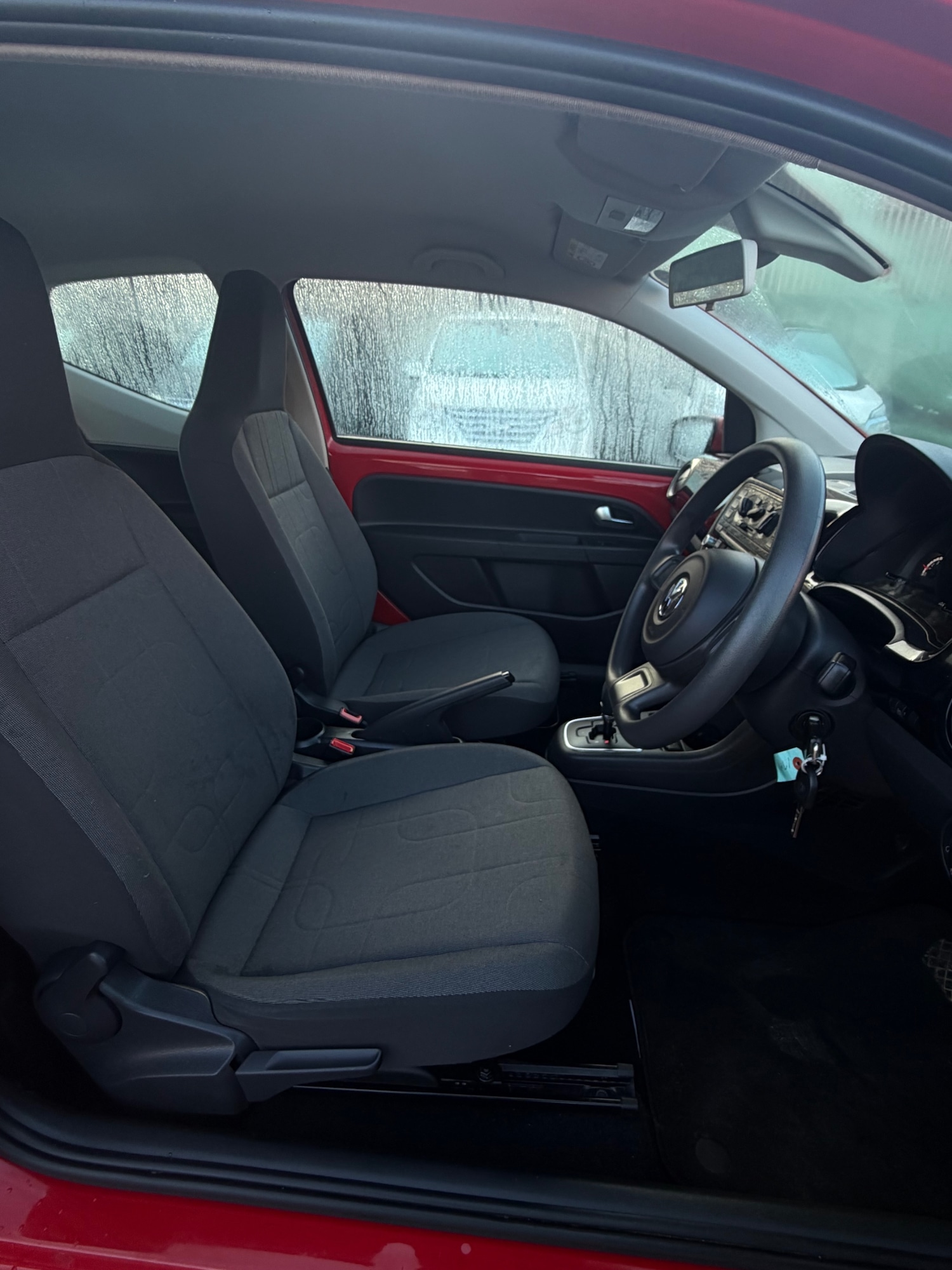 Used Volkswagen up! 2014 for sale - 77008928: Photo 7