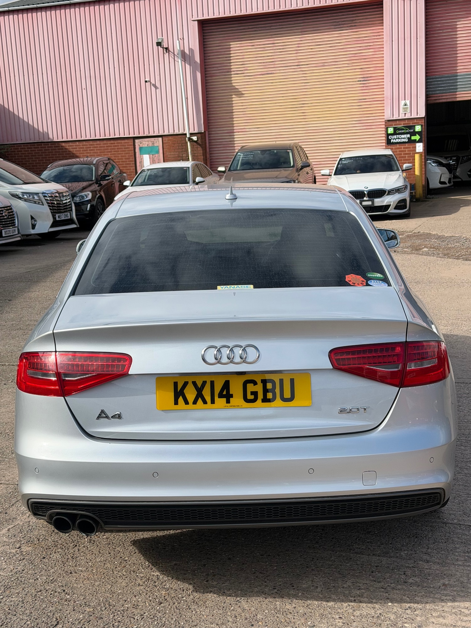 Used Audi A4 2014 for sale - 77819332: Photo 4