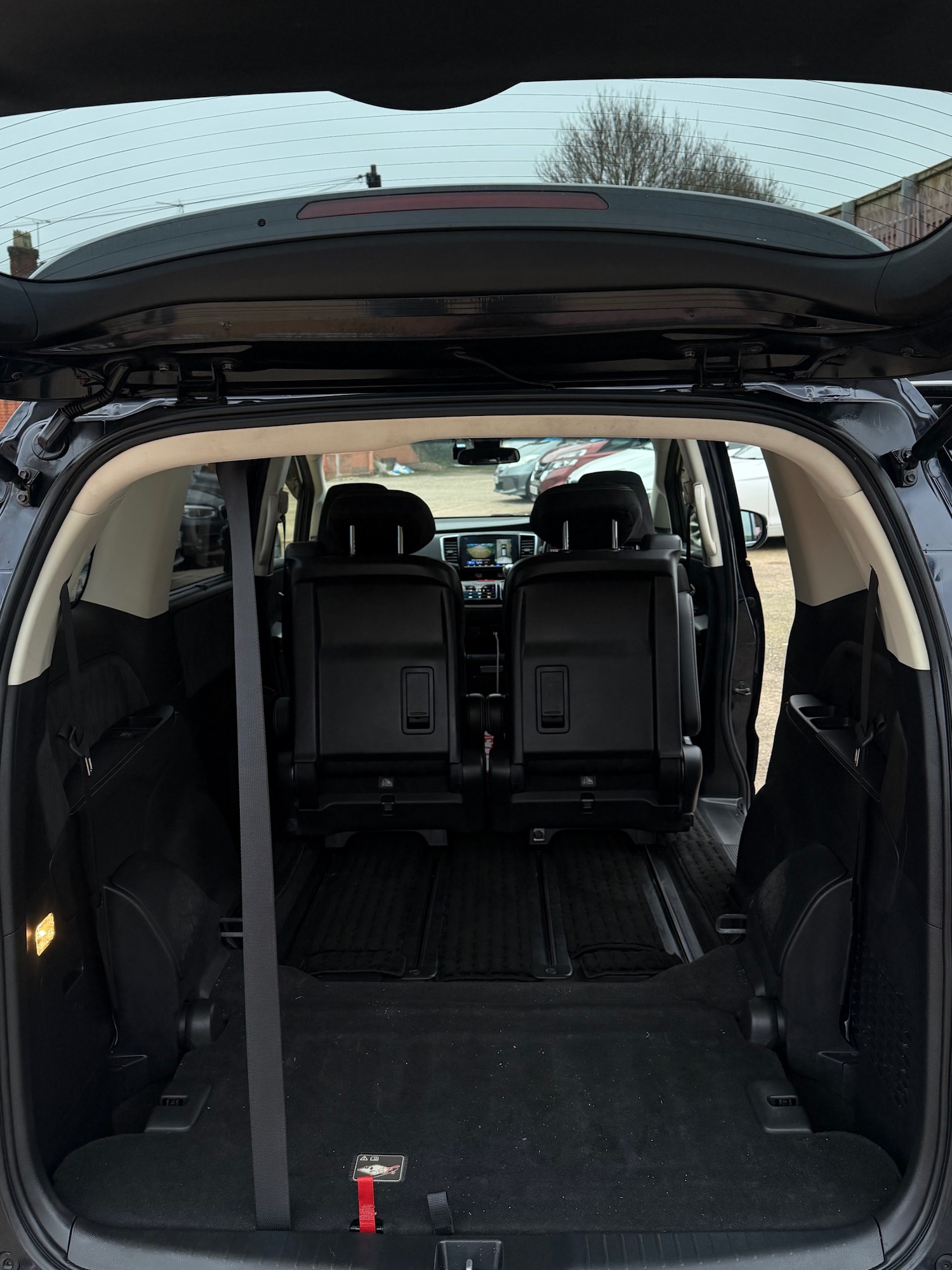 Used Honda Odyssey 2018 for sale - 77033529: Photo 12