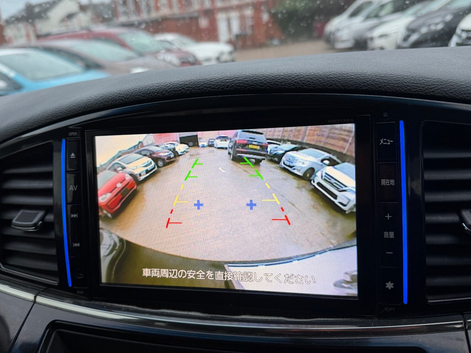 Used Nissan Elgrand 2014 for sale - 77536271: Photo 12