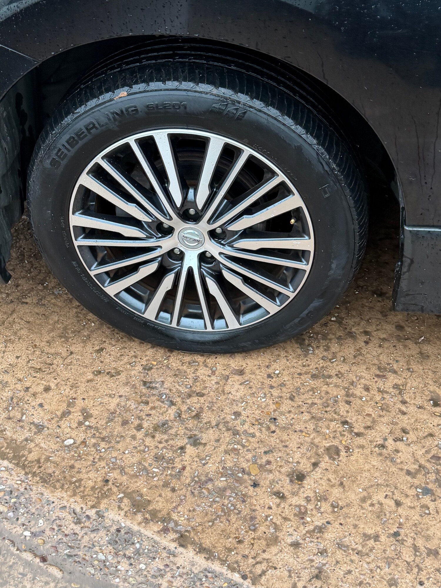 Used Nissan Elgrand 2014 for sale - 77536271: Photo 15