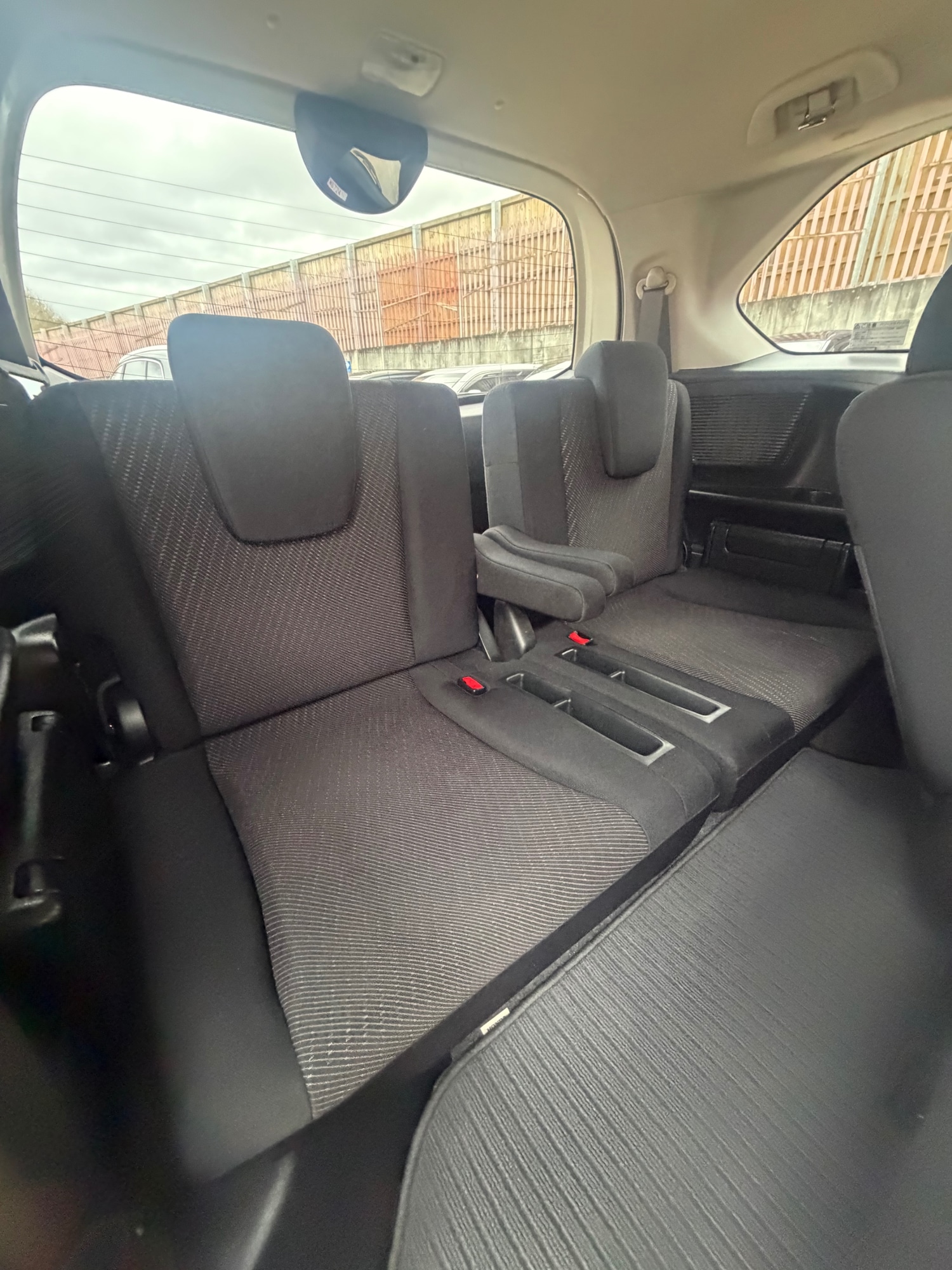 Used Honda Freed 2013 for sale - 77640395: Photo 10