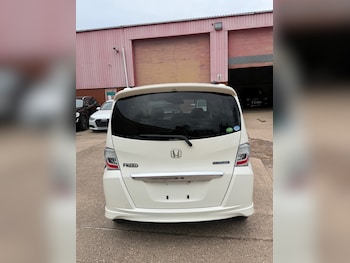 Used Honda Freed 2013 for sale - 77640395: Photo