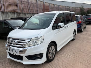 Used Honda Stepwagon 2013 for sale - 79688697: Photo