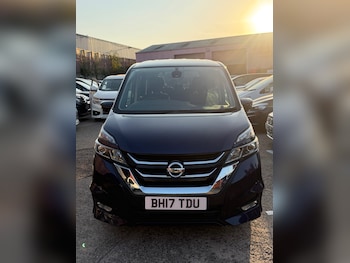 Used Nissan Serena 2017 for sale - 79507930: Photo