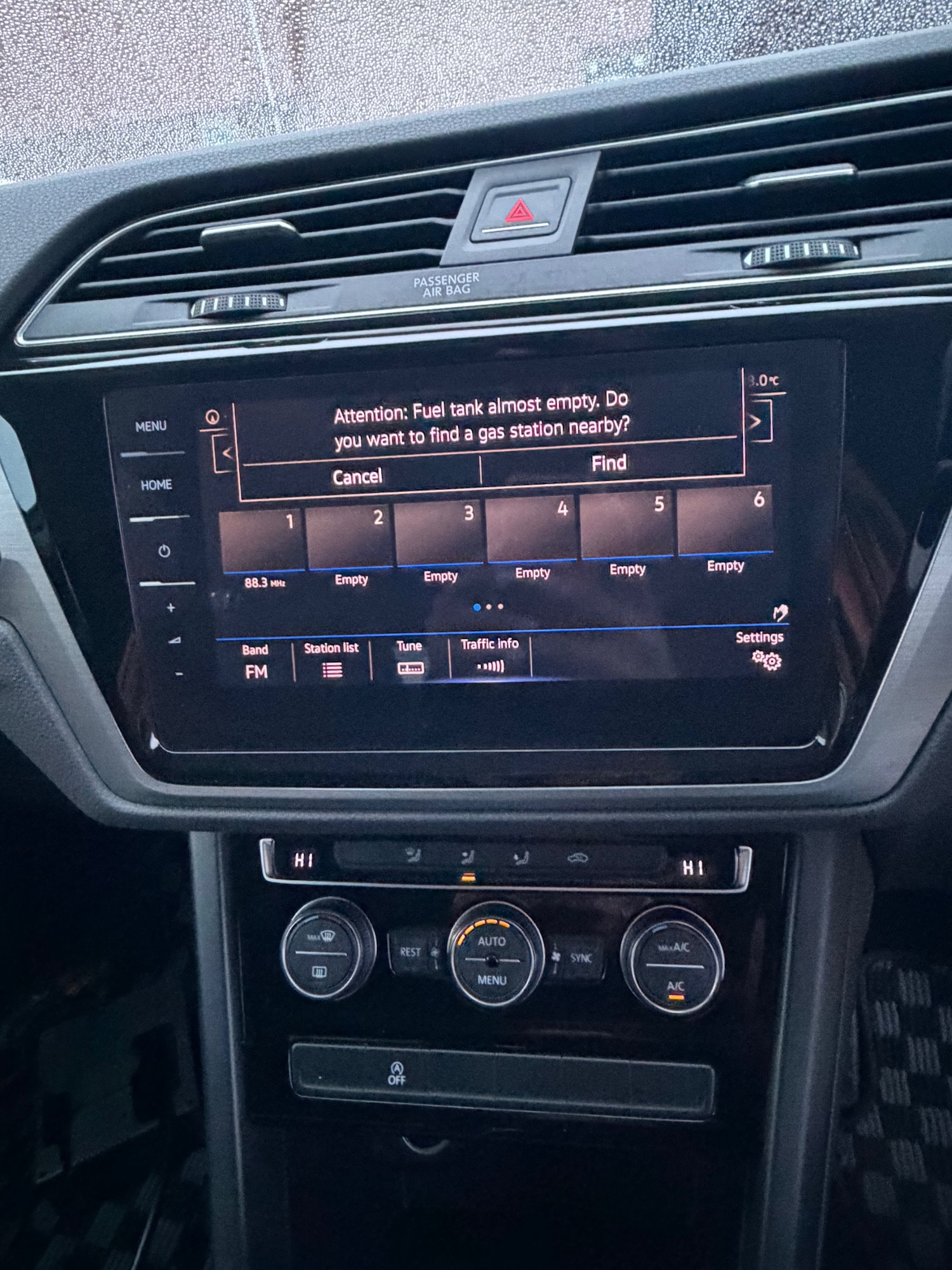 Used Volkswagen Touran 2018 for sale - 76664668: Photo 14