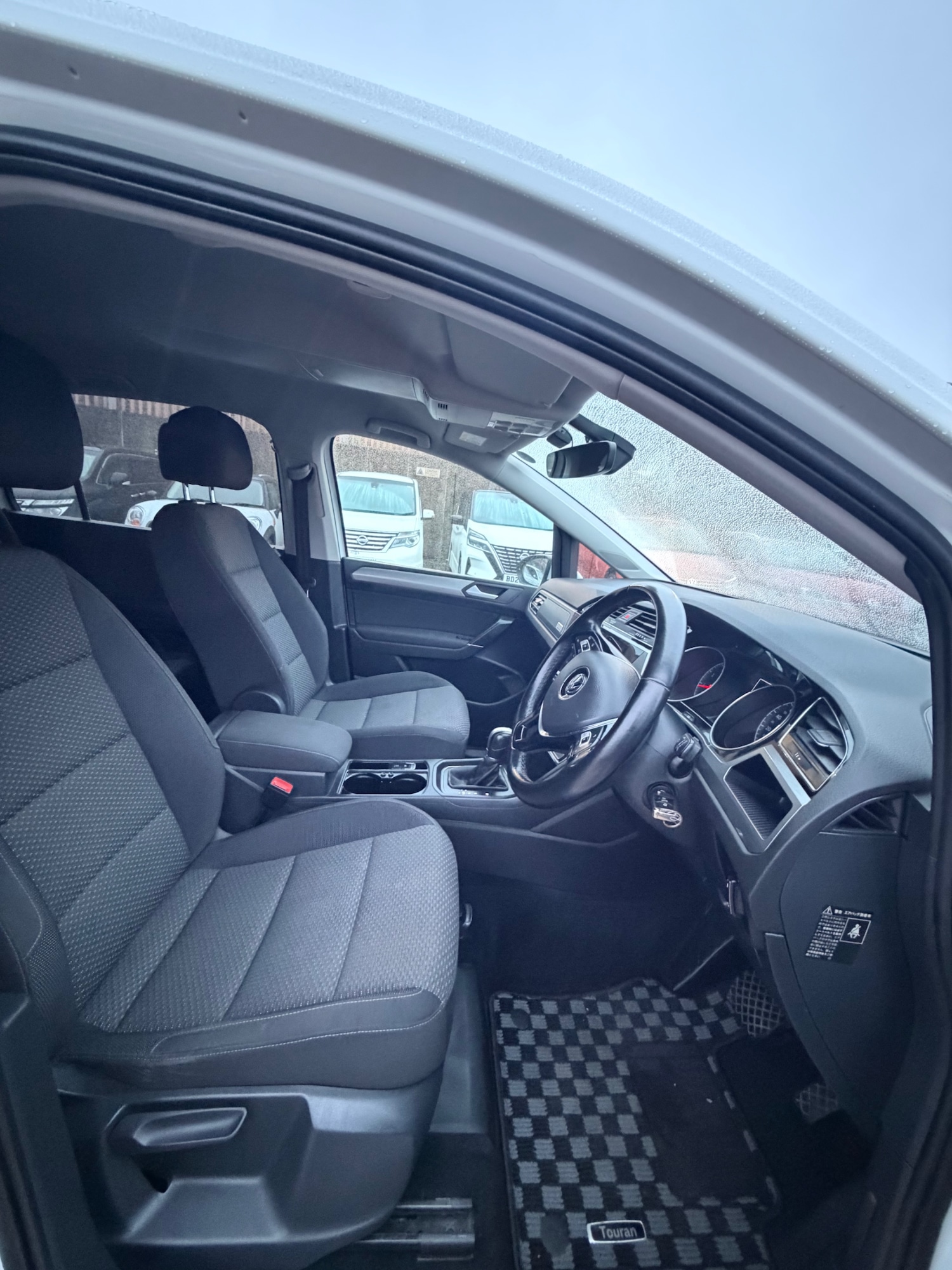 Used Volkswagen Touran 2018 for sale - 76664668: Photo 7