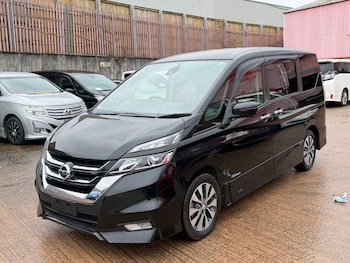 Used Nissan Serena 2017 for sale - 77535718: Photo
