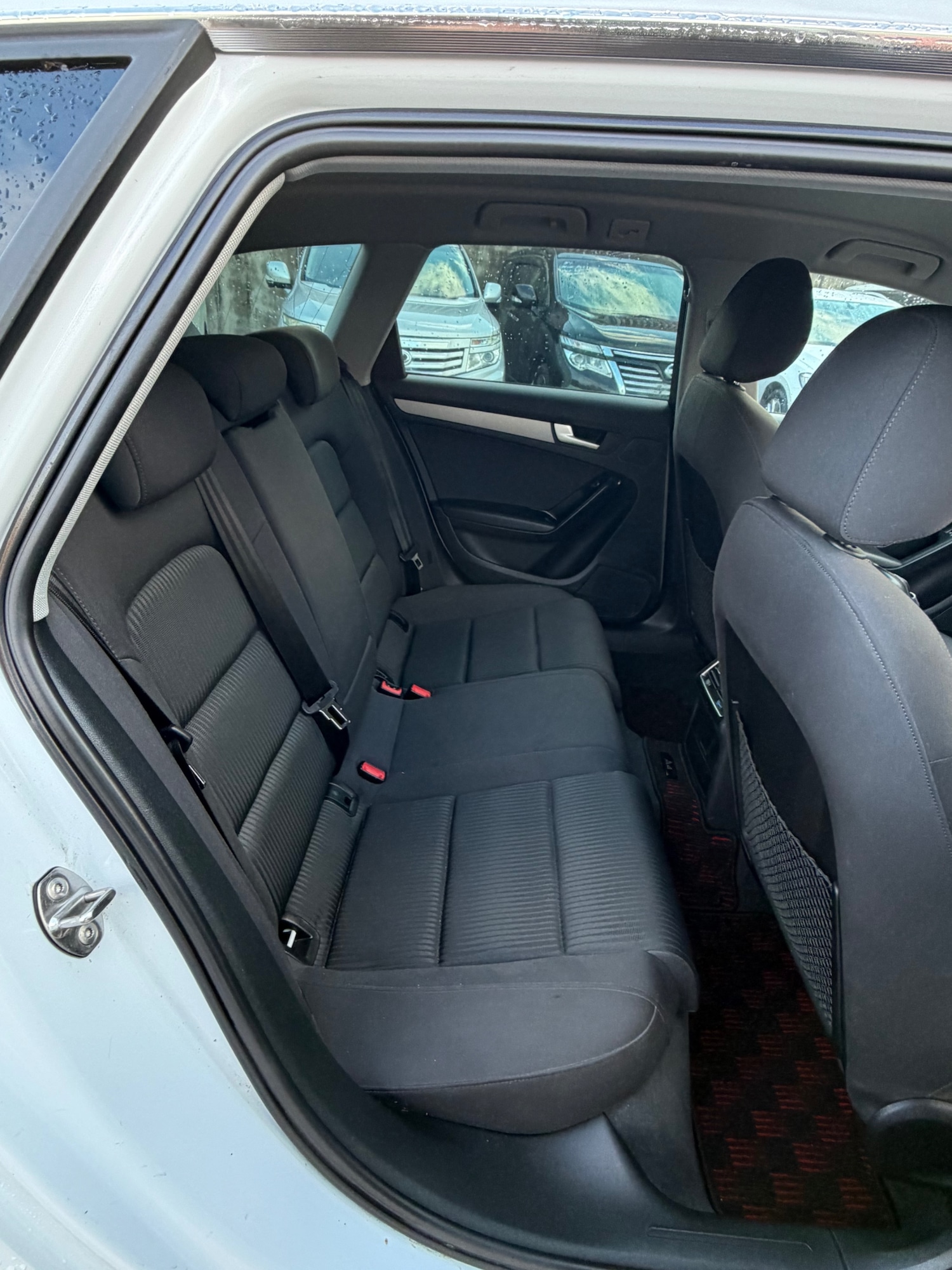 Used Audi A4 Avant 2014 for sale - 76669254: Photo 8