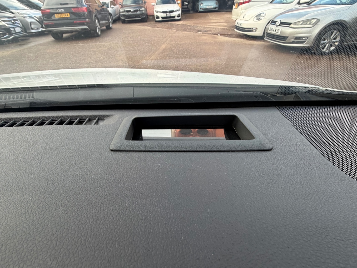 Used Toyota Prius 2016 for sale - 77704342: Photo 12