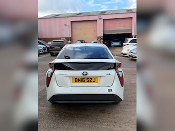 Used Toyota Prius 2016 for sale - 77704342: Photo