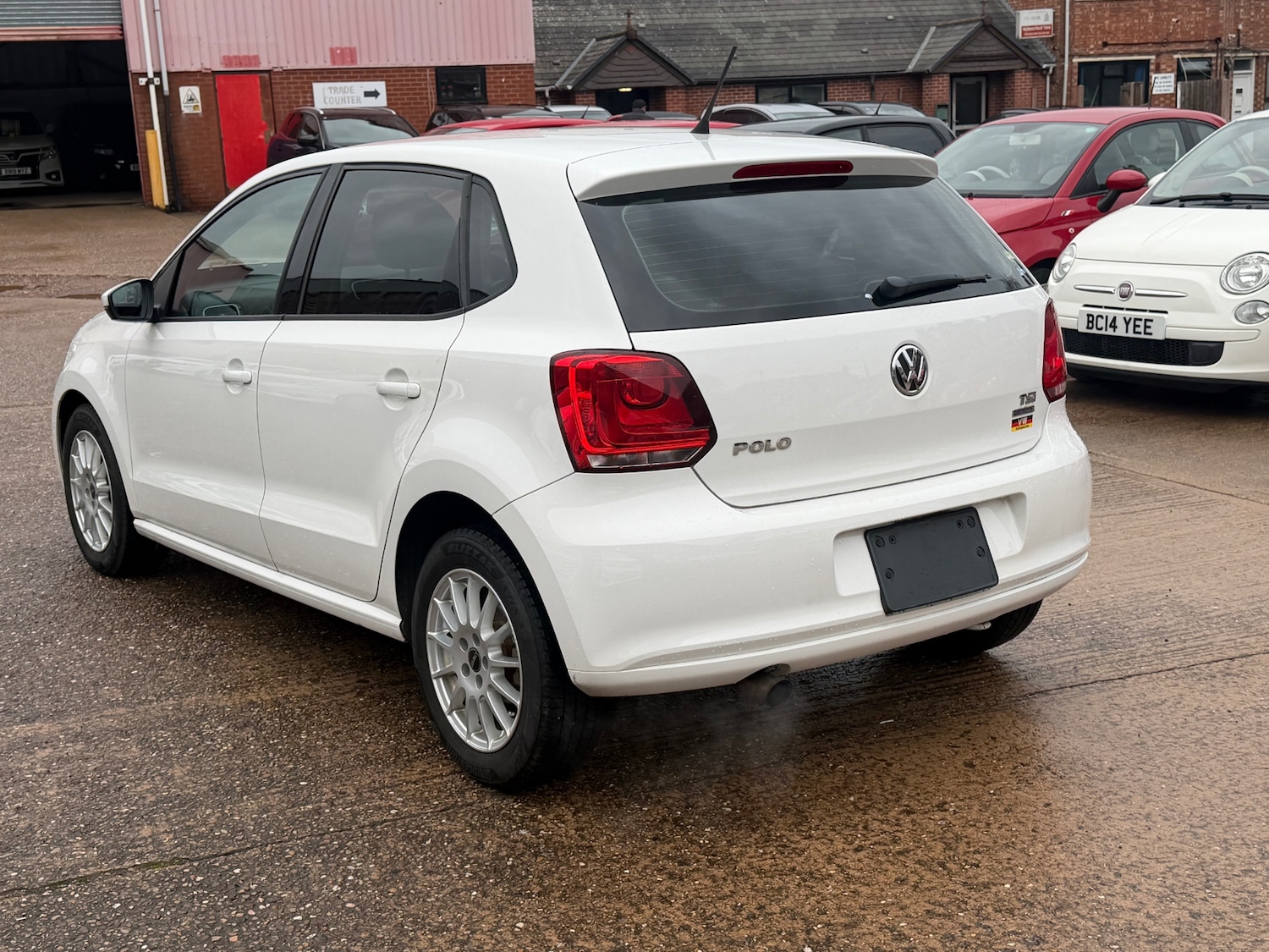 Used Volkswagen Polo 2014 for sale - 76548134: Photo 5