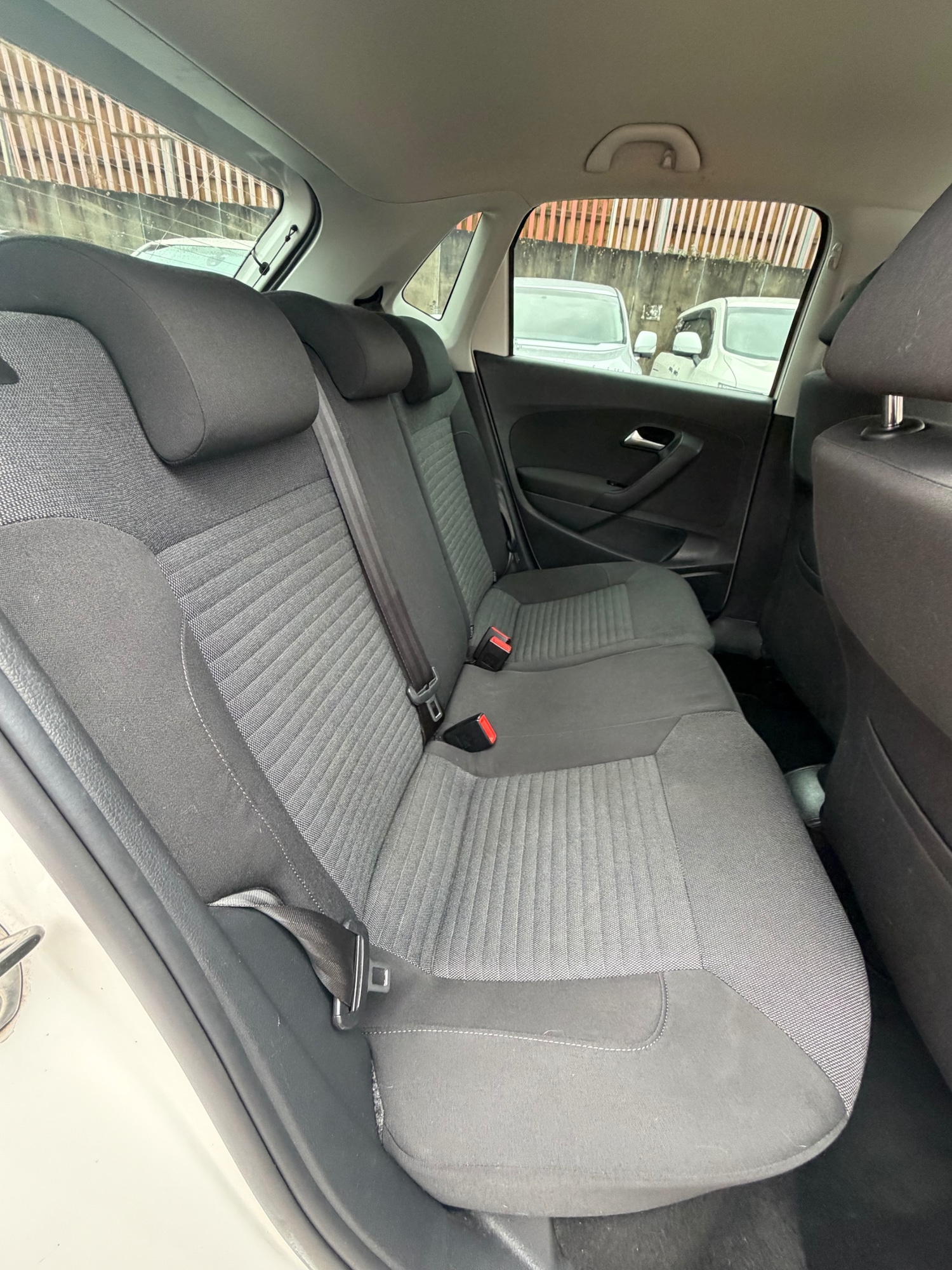 Used Volkswagen Polo 2014 for sale - 76548134: Photo 9