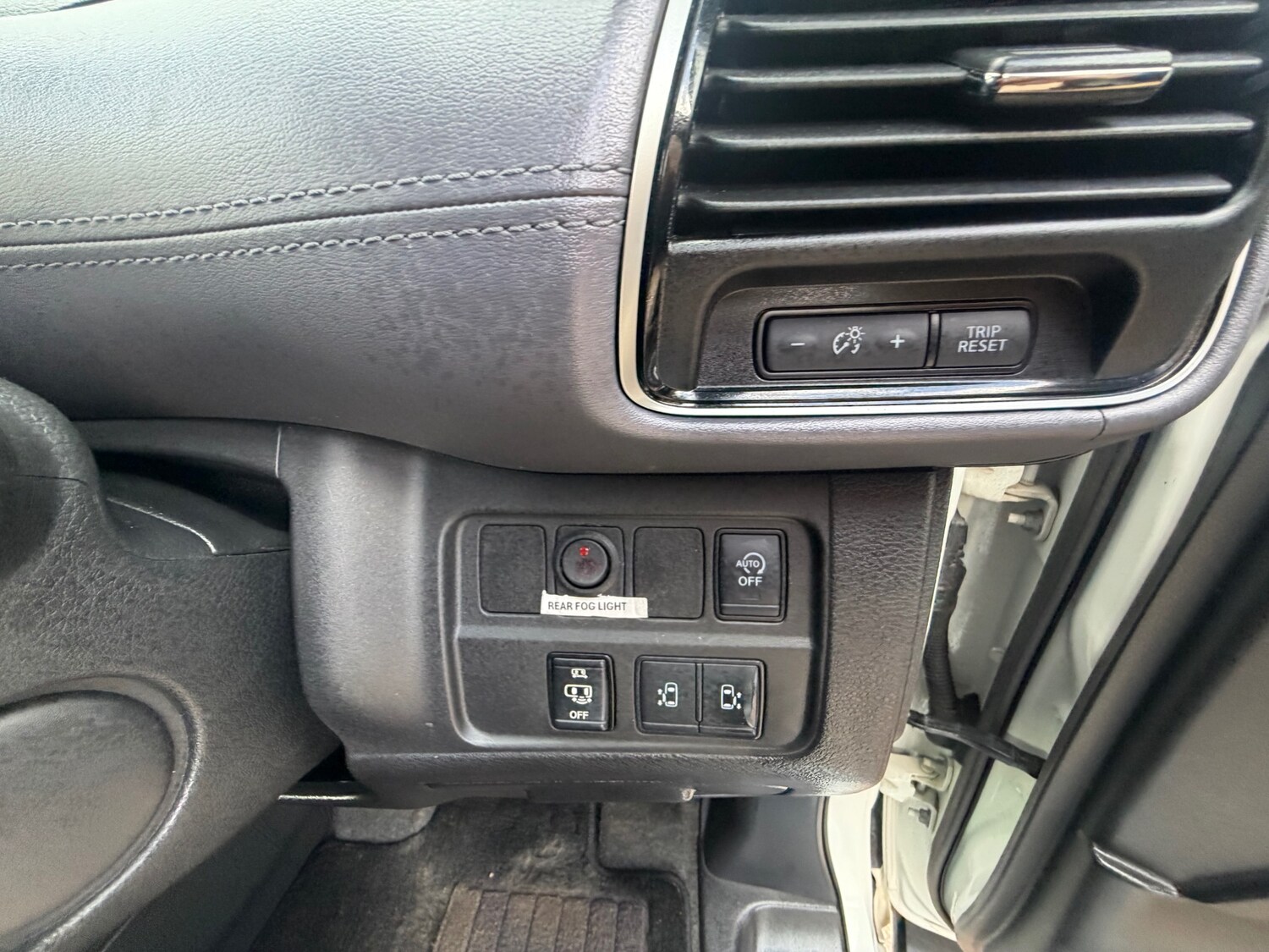 Used Nissan Serena 2020 for sale - 77838418: Photo 11