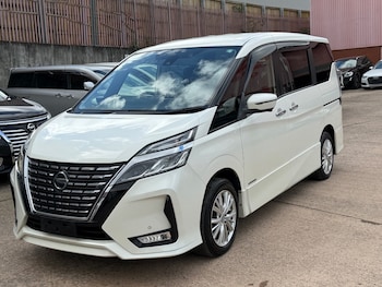 Used Nissan Serena 2020 for sale - 77838418: Photo