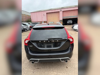 Used Volvo V60 2012 for sale - 77846503: Photo