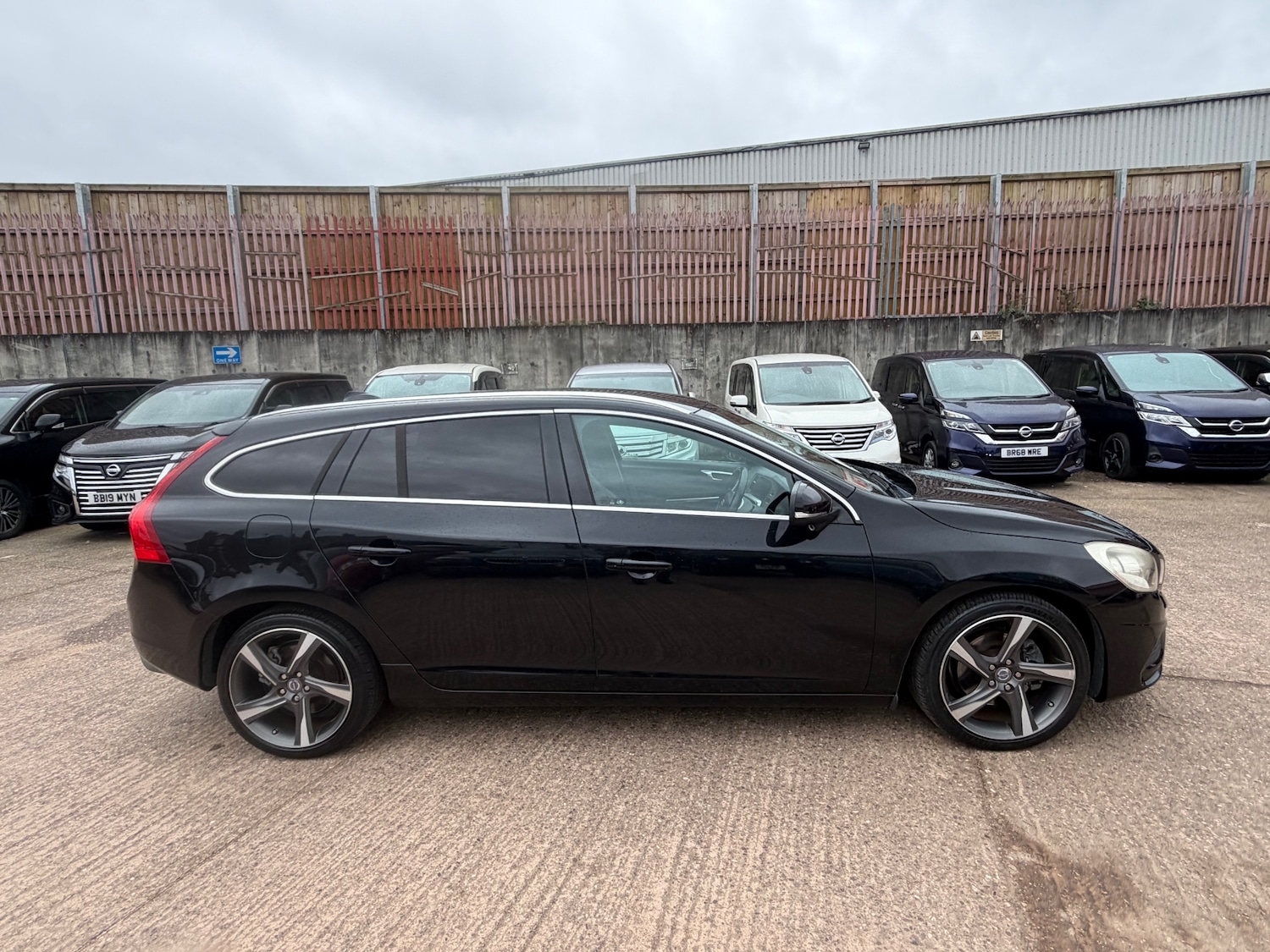 Used Volvo V60 2012 for sale - 77846503: Photo 7