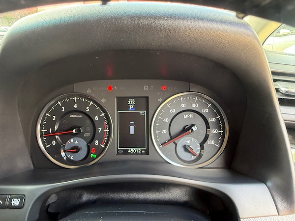 Used Toyota Vellfire 2015 for sale - 75681639: Photo 14