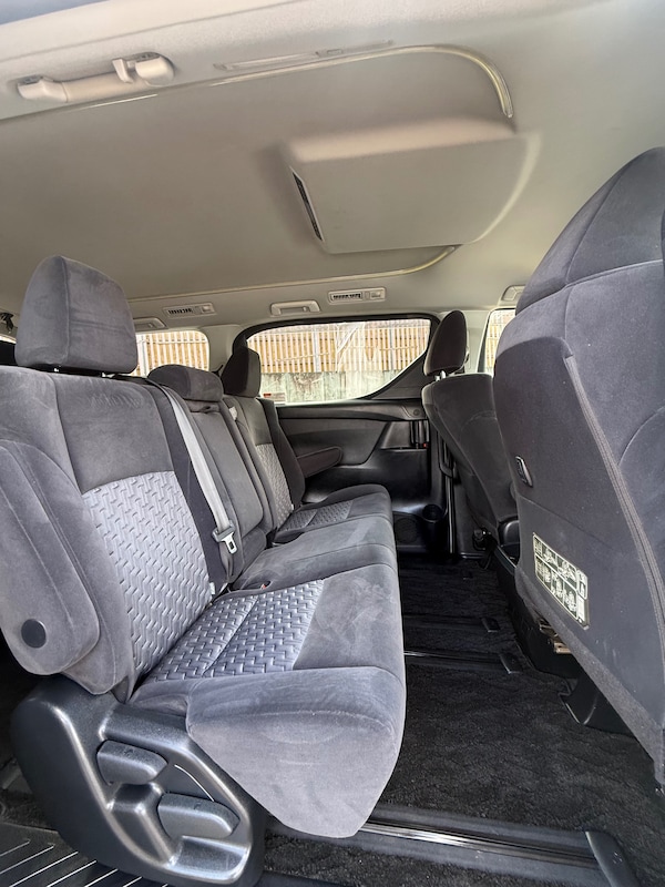 Used Toyota Vellfire 2015 for sale - 75681639: Photo 8