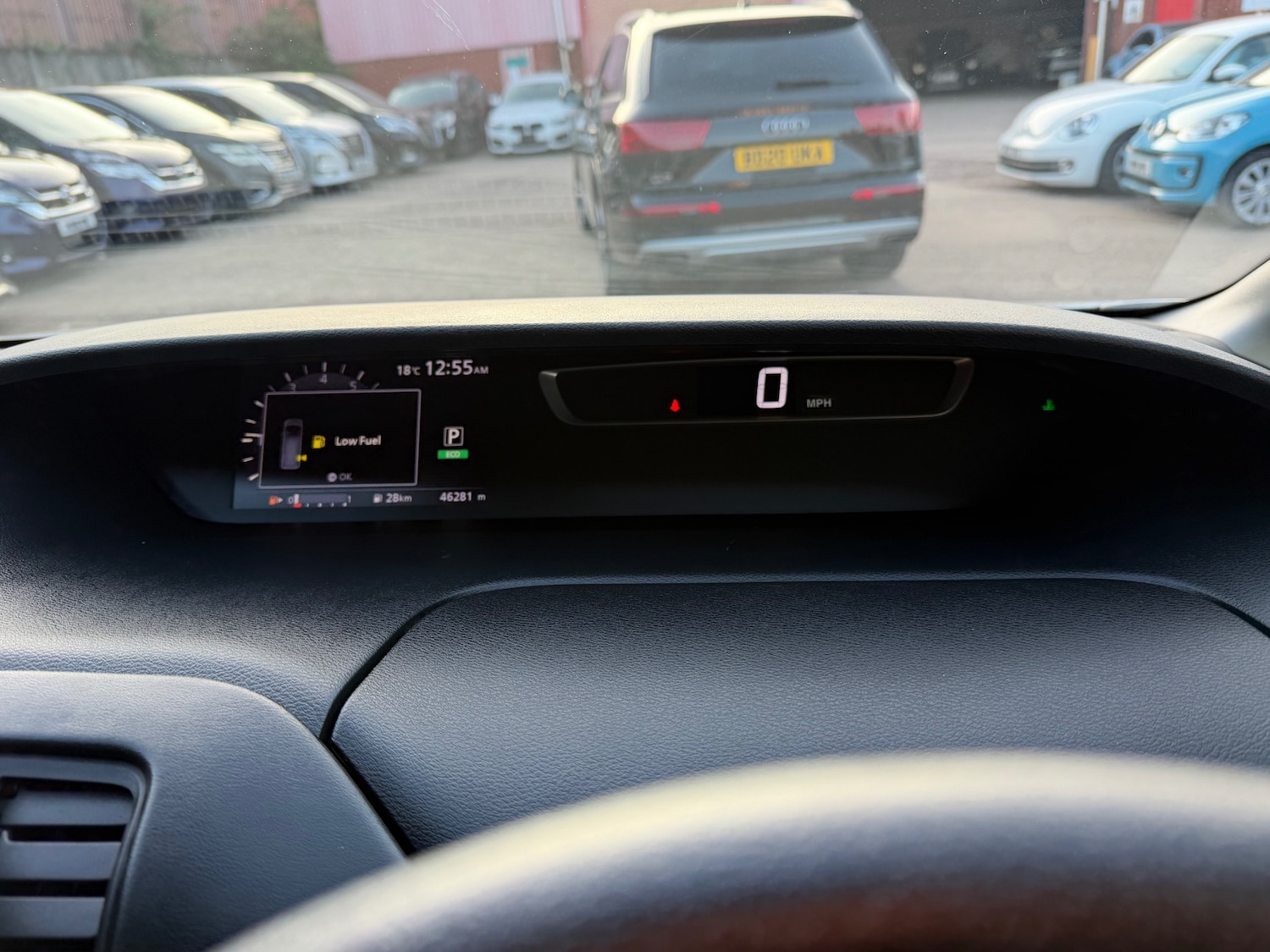 Used Nissan Serena 2017 for sale - 77975999: Photo 16