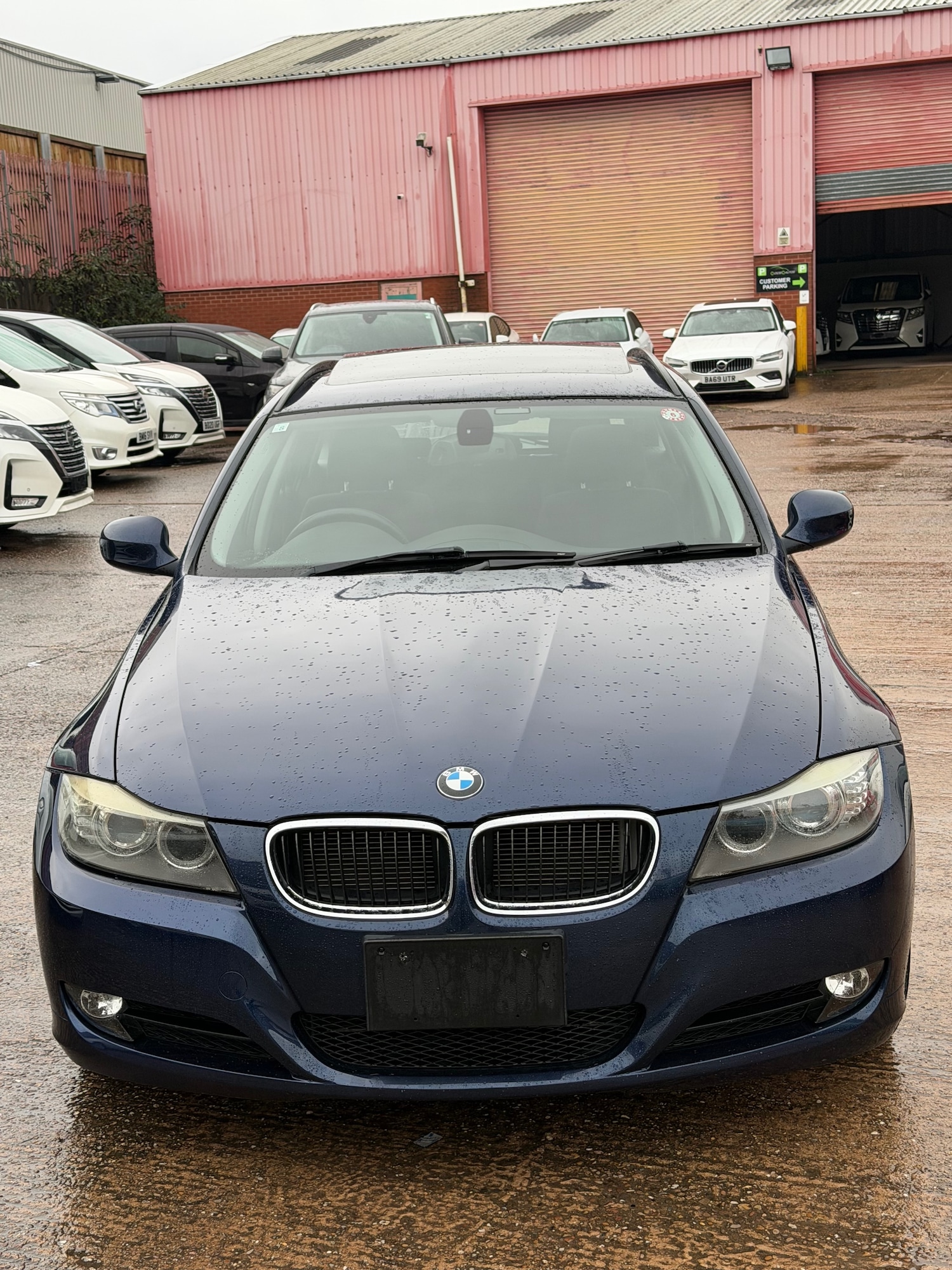 Used BMW 3 Series 2010 for sale - 76924752: Photo 1