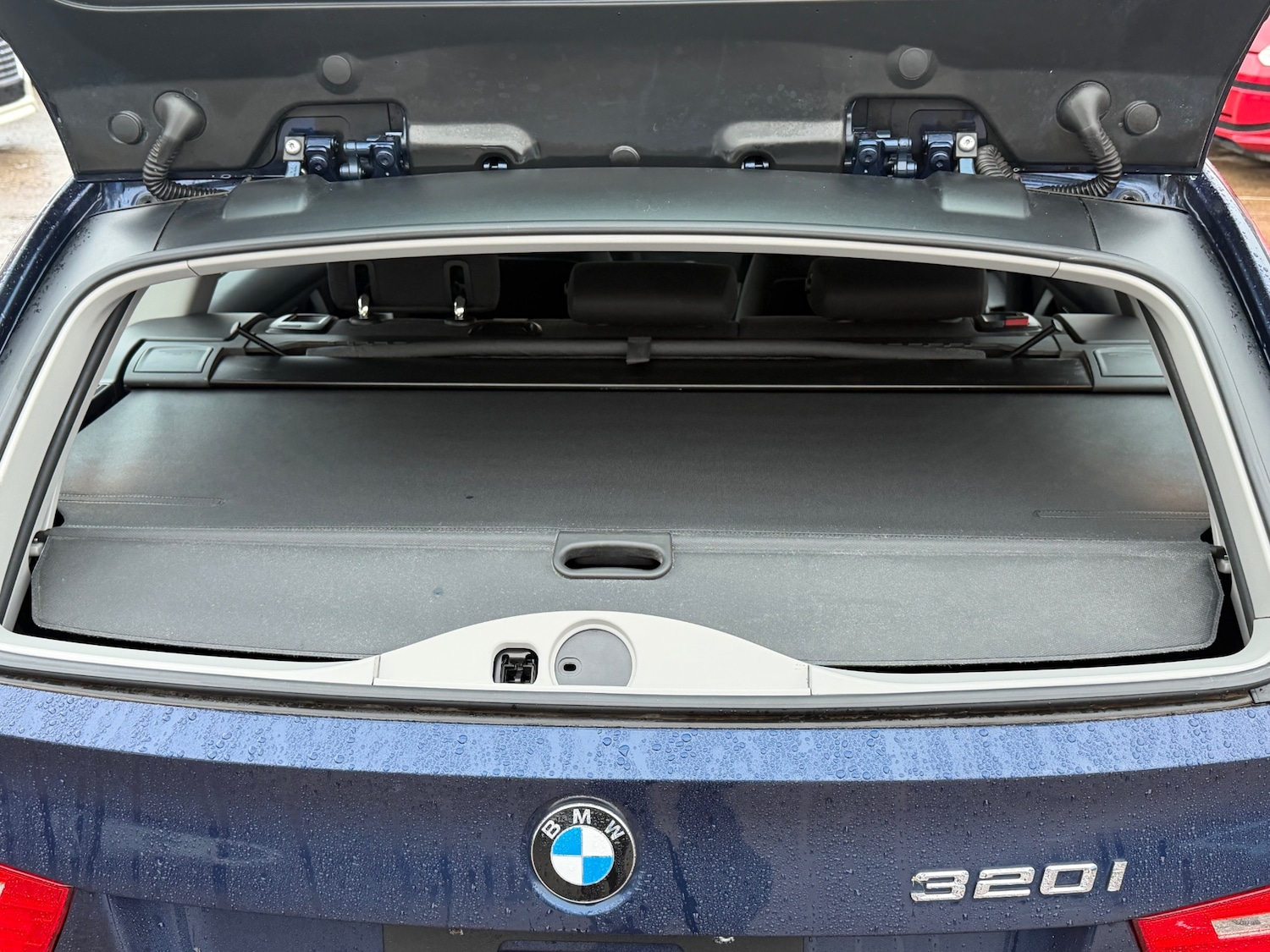 Used BMW 3 Series 2010 for sale - 76924752: Photo 12