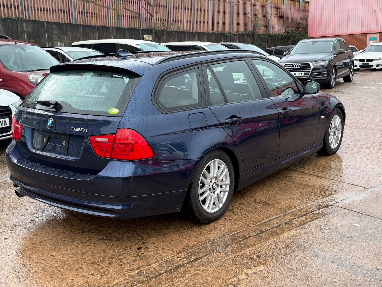 Used BMW 3 Series 2010 for sale - 76924752: Photo 5