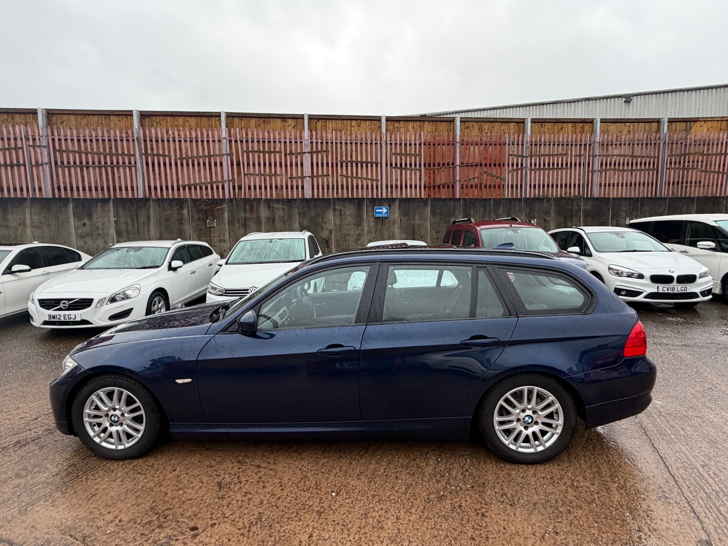 Used BMW 3 Series 2010 for sale - 76924752: Photo 7