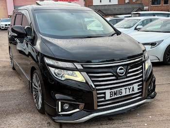 Used Nissan Elgrand 2016 for sale - 79588976: Photo